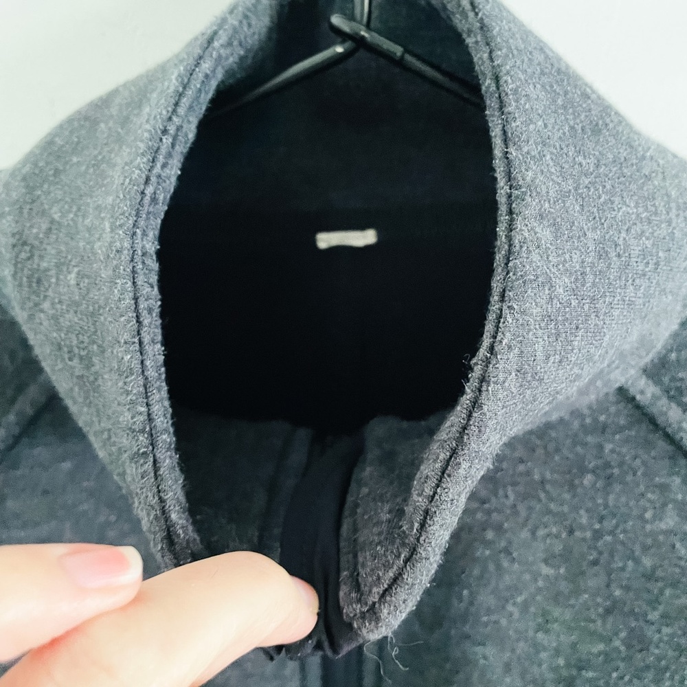 Lululemon Heathred Black Insculpt Jacket 4 - Picture 4 of 7